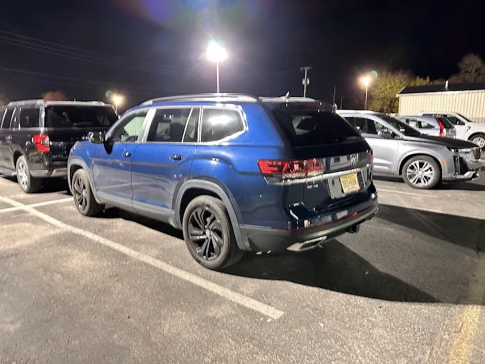 Enterprise Rent-A-Car Picture 2