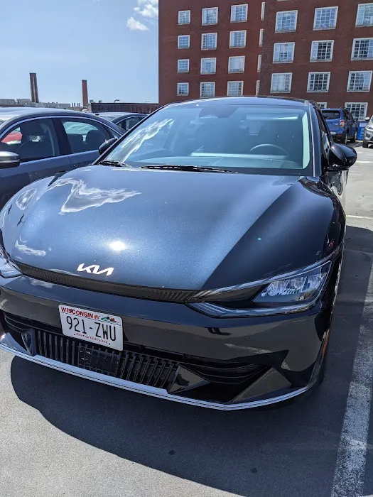 Hertz Car Rental - West Harrison - Westchester County Airport (HPN) Picture 4