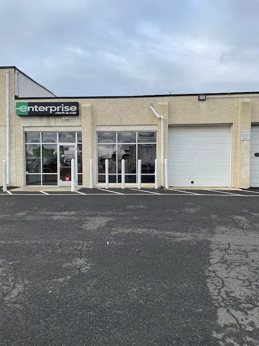 Enterprise Rent-A-Car Picture 2