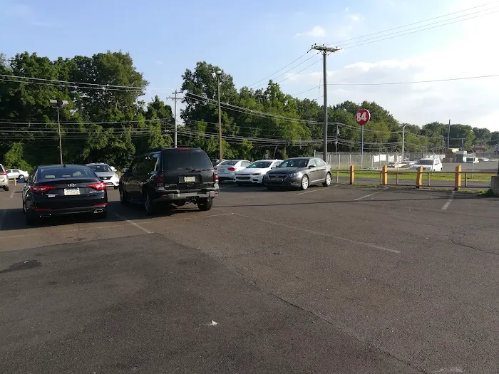 Hertz Car Rental - Fairless Hills - Lincoln Highway Picture 6