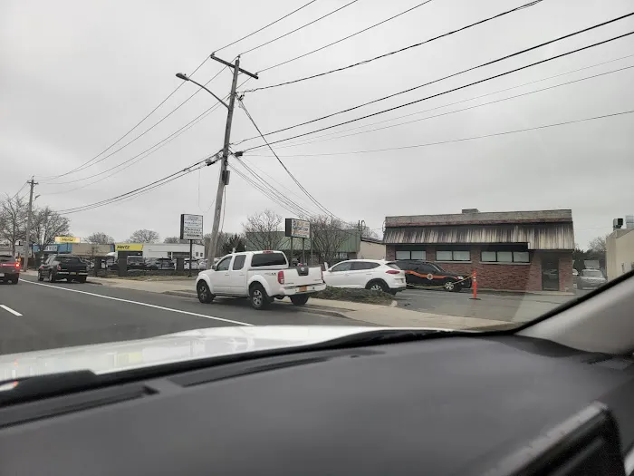 Hertz Car Rental - West Babylon - Route 109 Picture 2