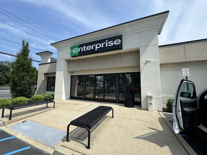 Enterprise Rent-A-Car Picture 2
