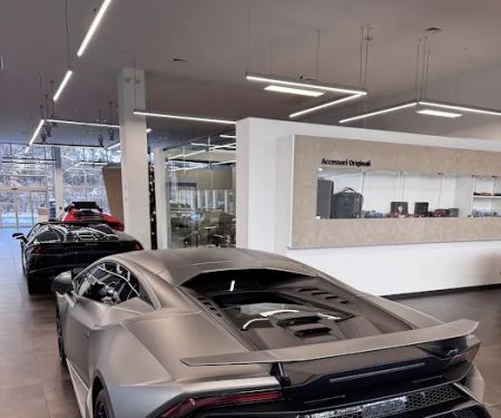 BluStreet Exotic Car Rentals