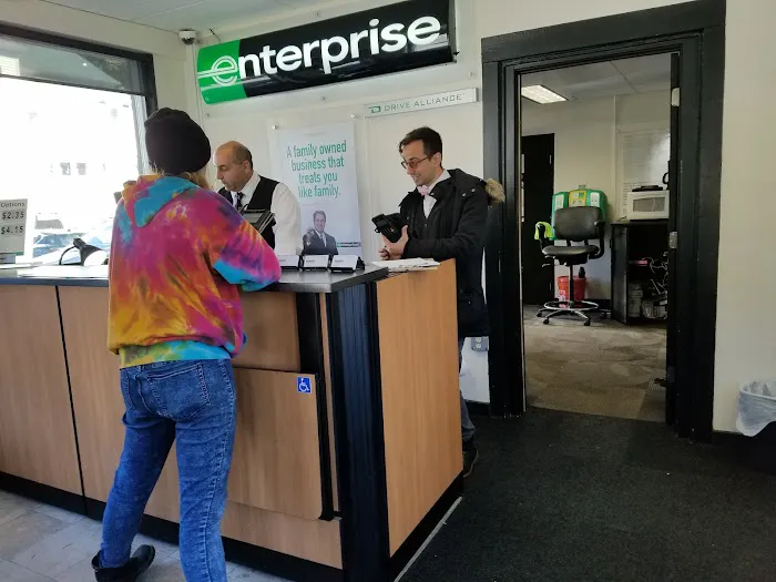 Enterprise Rent-A-Car Picture 10