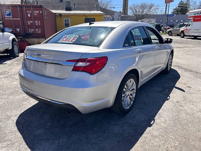 Rent a Car Picture 2