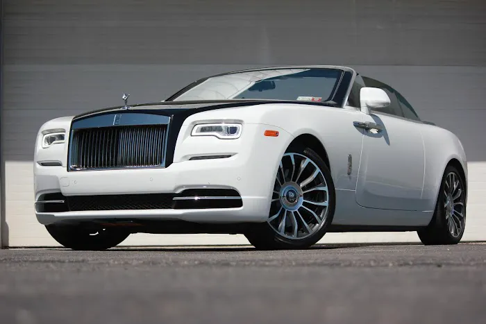 Veluxity Exotic Car Rental Picture 9