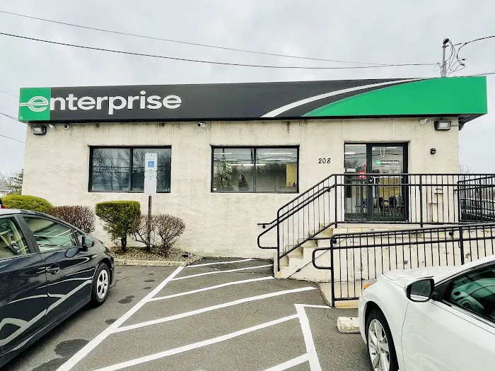 Enterprise Rent-A-Car Picture 3