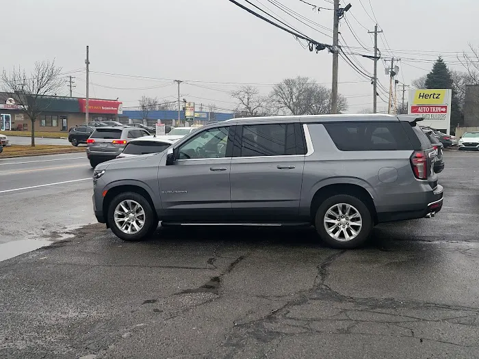 Hertz Car Rental - Smithtown - East Jericho Turnpike Picture 8