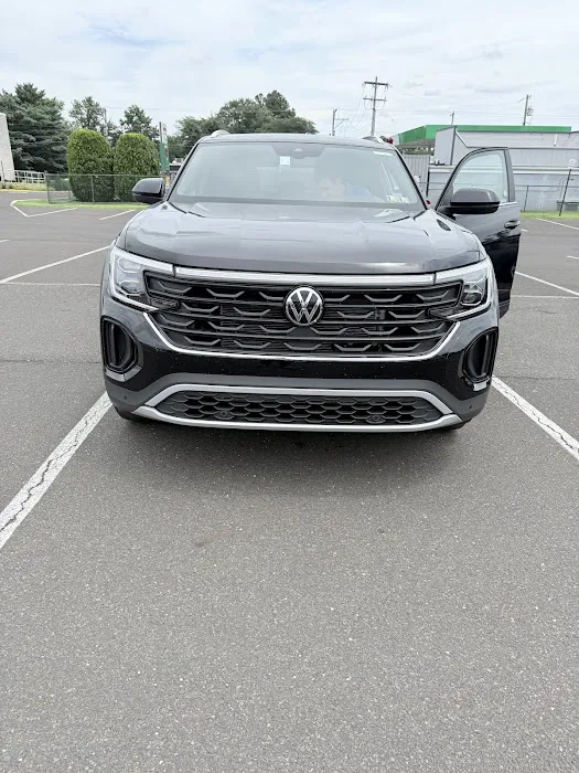 Avis Car Rental Picture 5