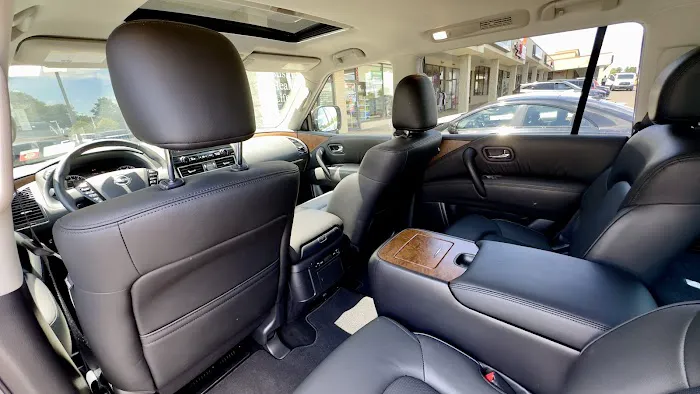 Avis Car Rental Picture 8