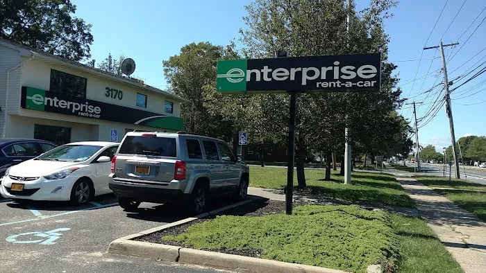 Enterprise Rent-A-Car Picture 1