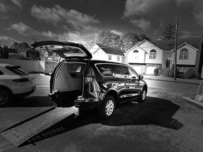 Wheelchair transportation CT Picture 1