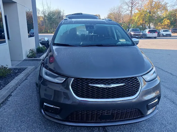 Avis Car Rental Picture 5