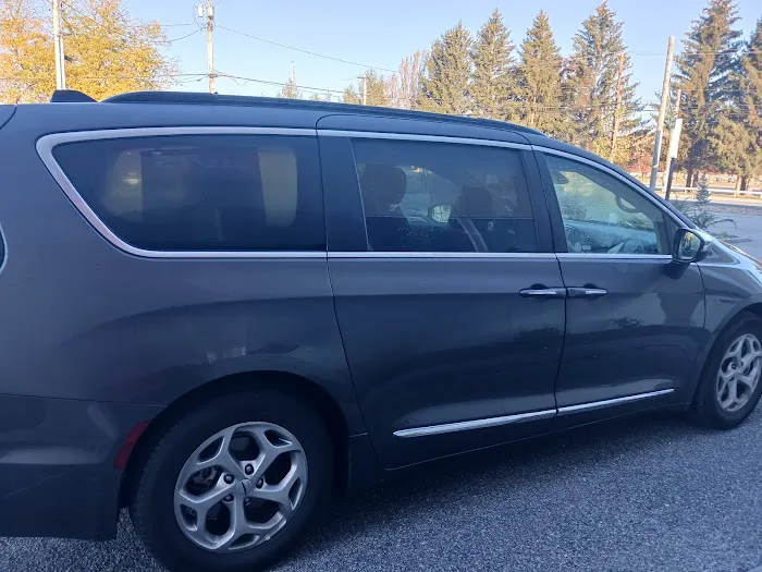 Avis Car Rental Picture 7