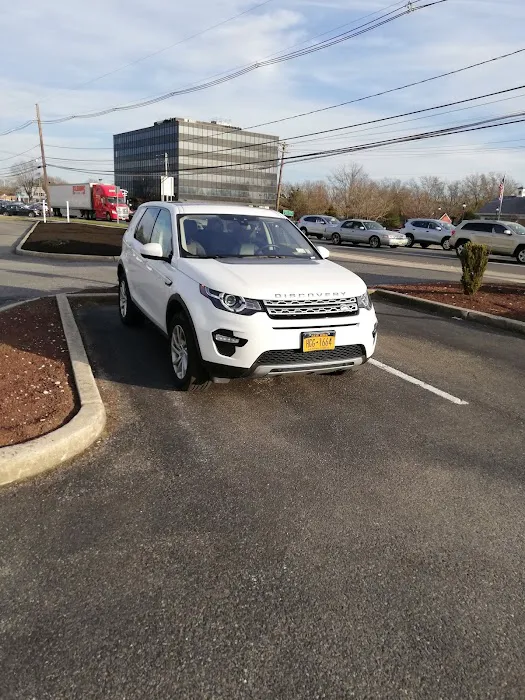 Avis Car Rental Picture 2