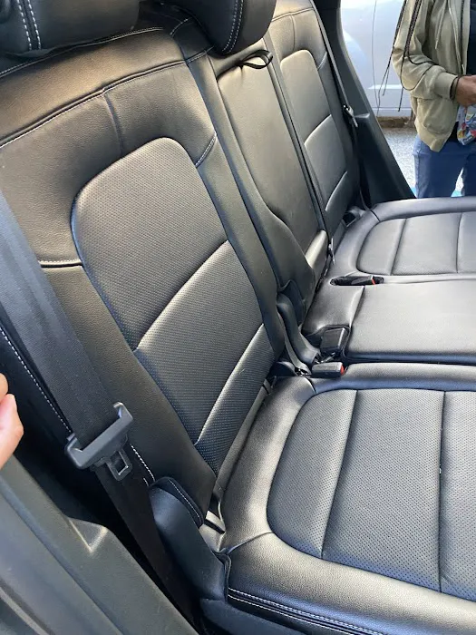 Enterprise Rent-A-Car Picture 1