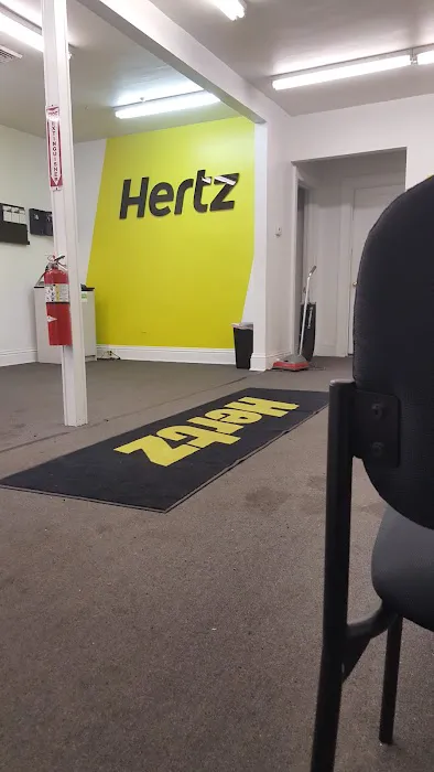 Hertz Car Rental - Montgomeryville - Bethlehem Pike Picture 4
