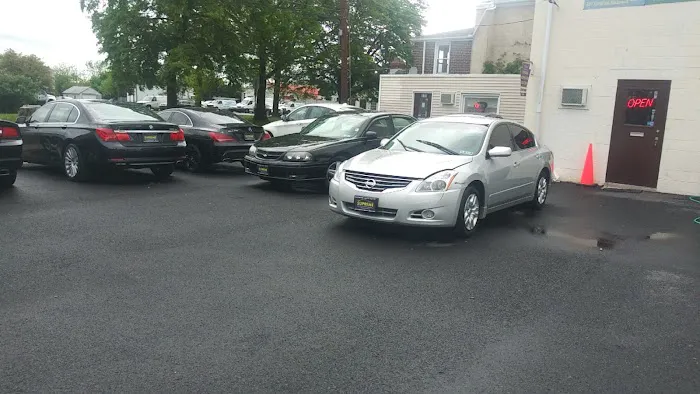 Lansdale Motors Picture 2