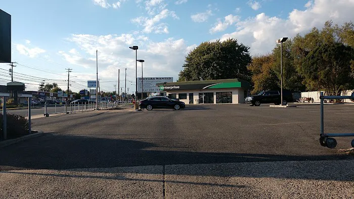 Car Rental Picture 1