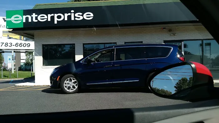 Enterprise Rent-A-Car Picture 7