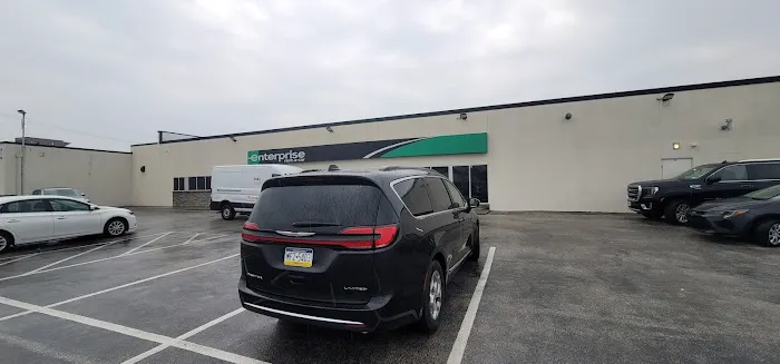 Enterprise Rent-A-Car Picture 1