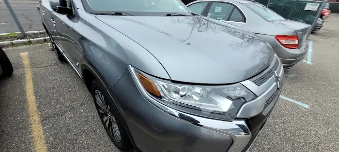 Enterprise Rent-A-Car Picture 1