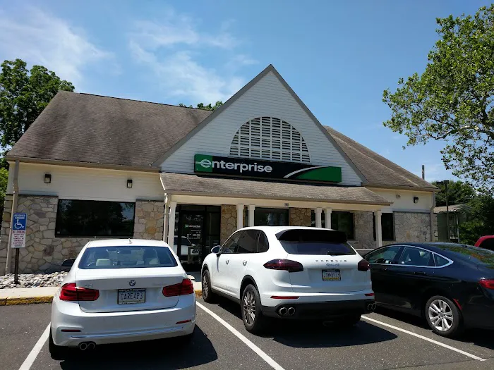 Enterprise Rent-A-Car Picture 2