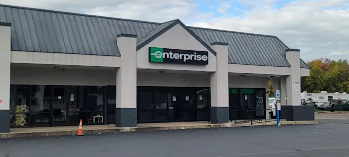 Enterprise Rent-A-Car Picture 4