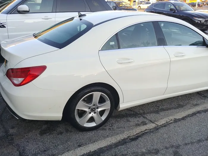 Enterprise Rent-A-Car Picture 3
