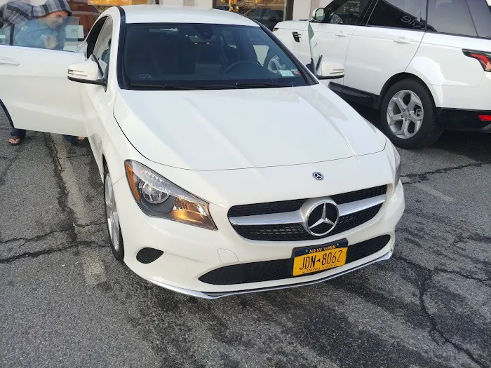 Enterprise Rent-A-Car Picture 8