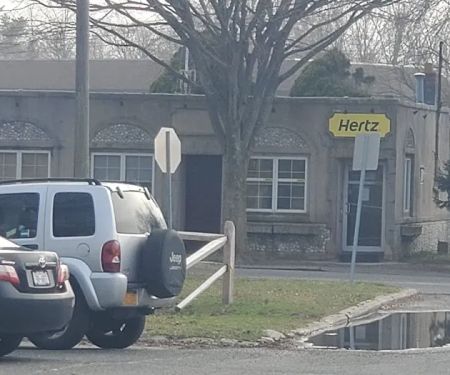 Hertz Car Rental - Southamption - Maple Street
