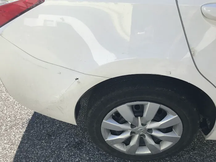 Hertz Car Rental - Philadelphia - Essington Avenue Hle Picture 7