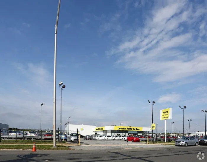 Hertz Car Rental - Philadelphia - Essington Avenue Hle Picture 4