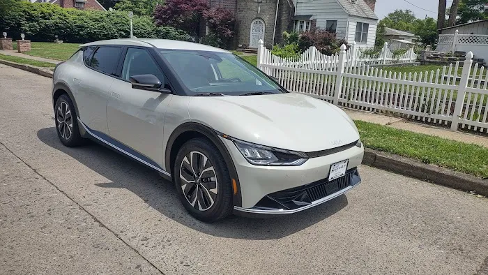 Mo’s Rental Cars Hosted on Turo Picture 3
