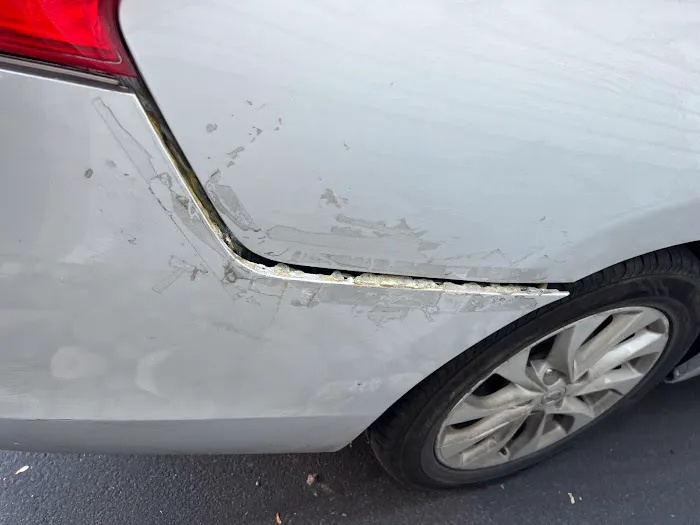 Hertz Car Rental - West Chester - Paoli Pike Picture 5