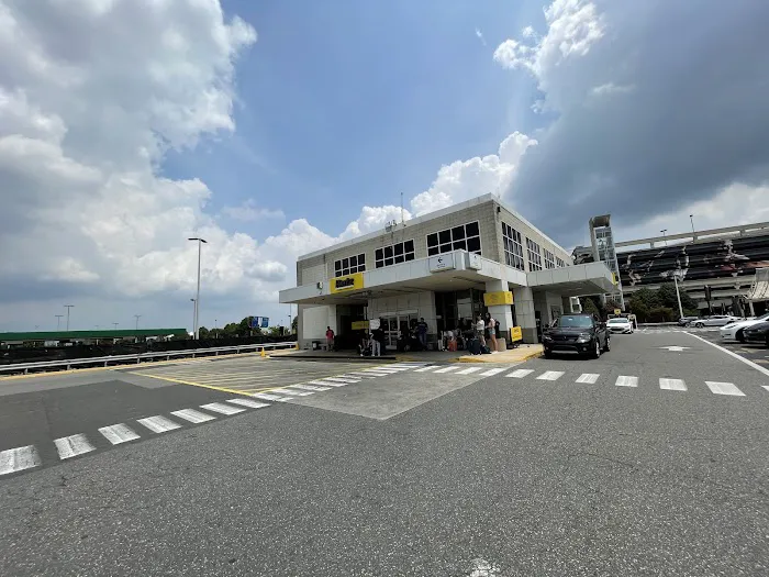 Hertz Car Rental - Philadelphia - Philadelphia International Airport (PHL) Picture 6