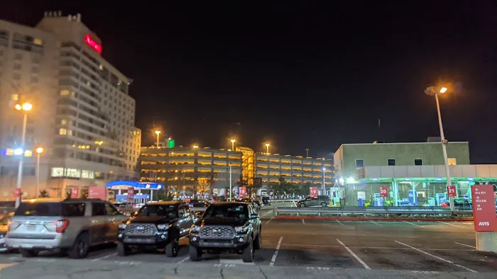 Avis Car Rental Picture 9