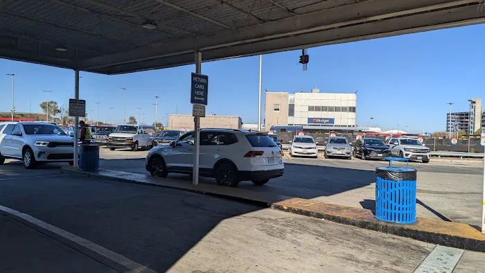 Budget Car Rental Picture 8
