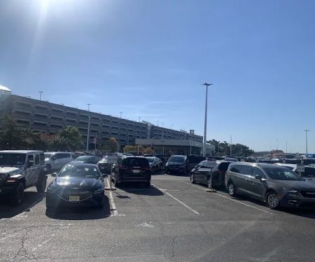 Dollar Car Rental - Philadelphia International Airport