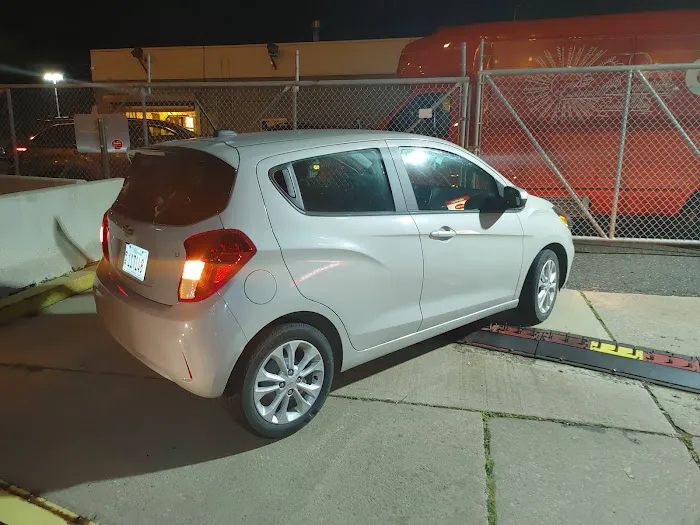 Dollar Car Rental - Philadelphia International Airport Picture 5