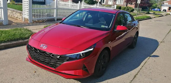 Mo’s Airport Rental Cars Hosted on Turo Picture 2