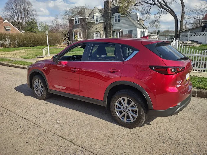 Mo’s Airport Rental Cars Hosted on Turo Picture 10
