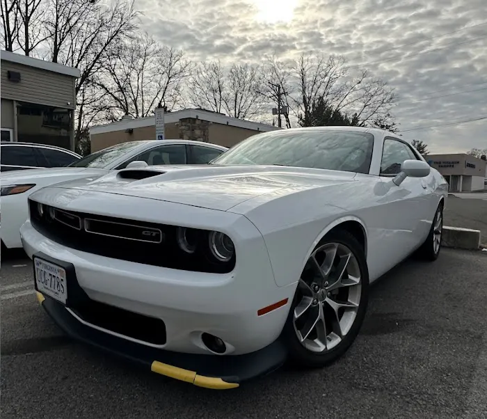Avis Car Rental Picture 7