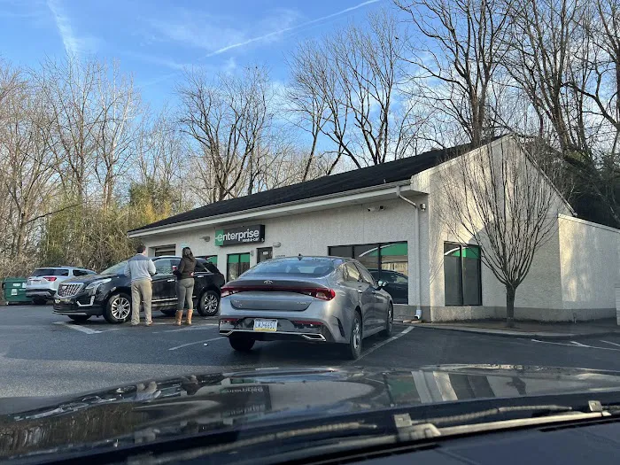 Enterprise Rent-A-Car Picture 1