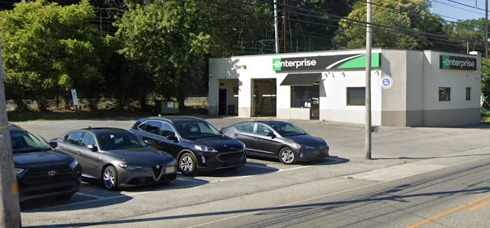 Enterprise Rent-A-Car Picture 7