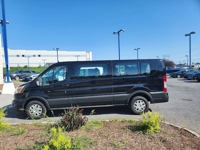 Enterprise Rent-A-Car Picture 8