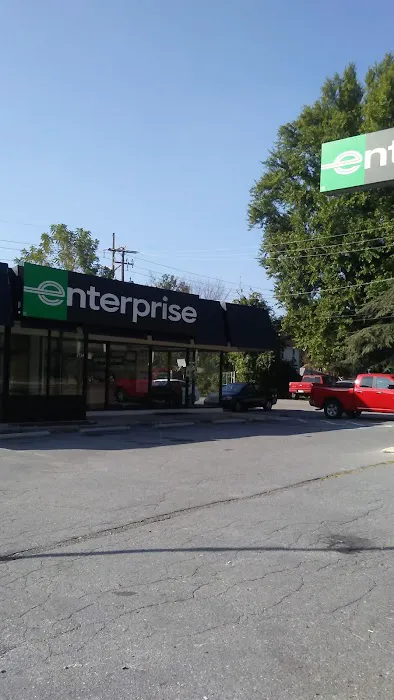 Enterprise Rent-A-Car Picture 2