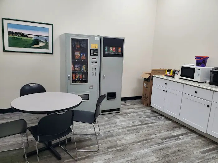 Enterprise Rent-A-Car Picture 10