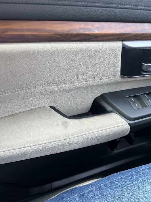 Budget Car Rental Picture 7