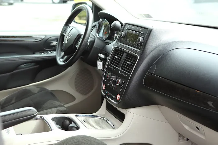 Tower Auto Rental LLC Picture 10